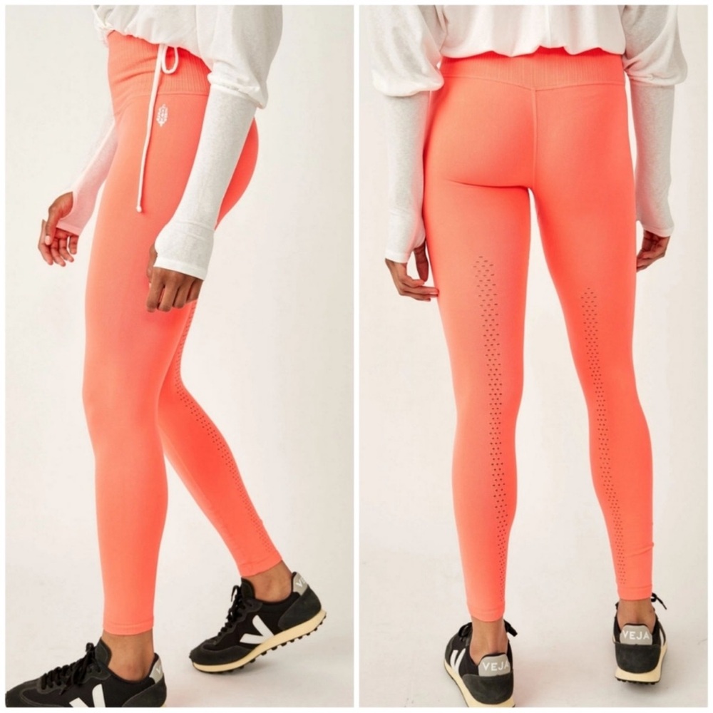 Free People Movement Good Karma Color Melon Size M-L